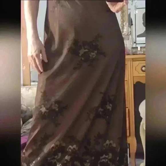 Jeffery & Dara Pristine Vintage Maxi Black Lace Nude Lined Dress - Picture 3 of 9